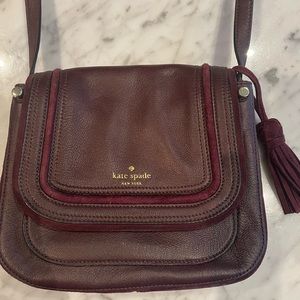 Kate Spade Cross body - Wine/burgundy colour